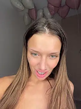 Chat +18 de Molly_Miles ao vivo