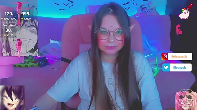 Lolisuccub Chat XXX in diretta