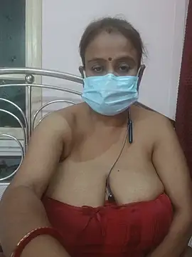 Barna_Love Adlı Modelin Canlı XXX Sohbeti