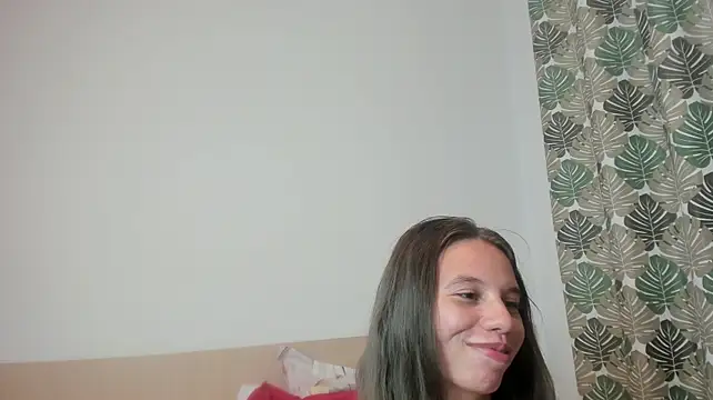 Živý XXX chat Emma_Tiny69