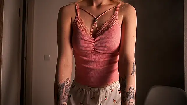 quake_123n Live XXX chat
