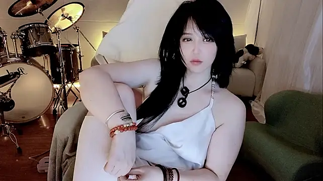 Evangelin-eのライブXXXチャット
