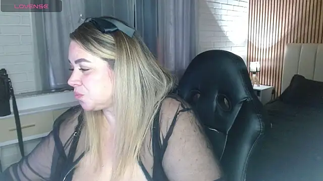 Bella_Savati_1 Chat XXX in diretta