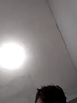 meketrefee Chat XXX in diretta