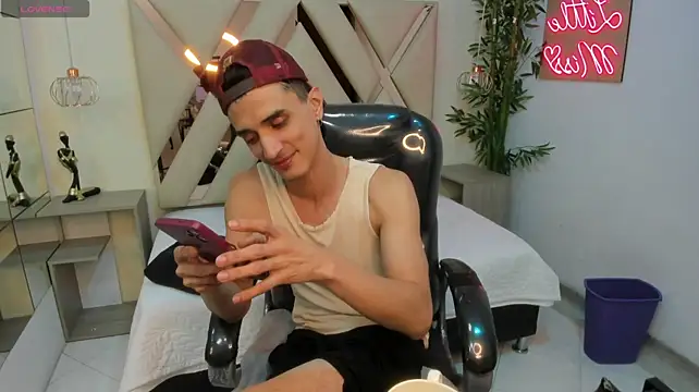 Chat XXX Live FelipeFriendly