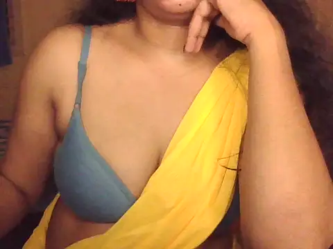Chat XXX en directo de Kannadasimi