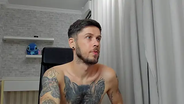 Chat +18 de JonahShaw ao vivo