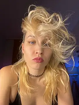 GirlBlondie Live XXX-chat