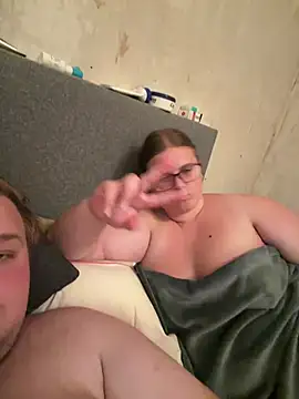 Chat XXX ao vivo de CurvyPaar2