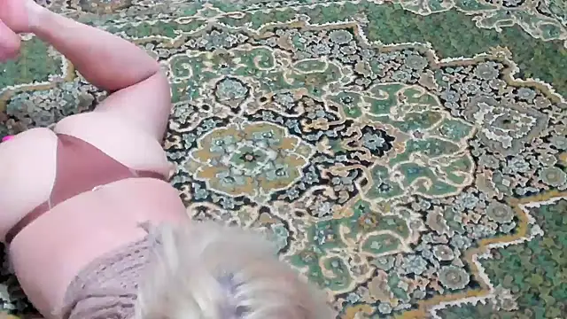 KittyMur Adlı Modelin Canlı XXX Sohbeti