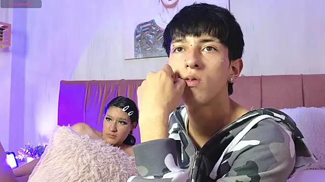 Živý XXX chat keily_carty