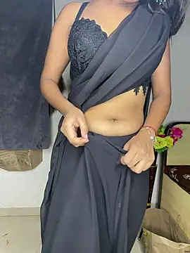 CHORI__ Adlı Modelin Canlı XXX Sohbeti