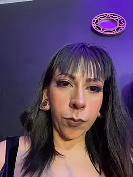 EvaSabath's Live XXX Chat