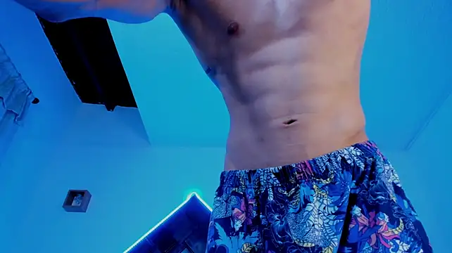 Dark_Valentino_n Webbikameraesitys