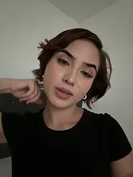 Chat XXX en directo de LadyScarlett_