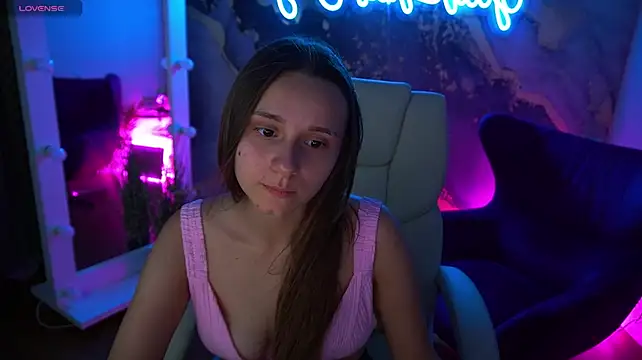 TinyNatalie Live XXX-chat