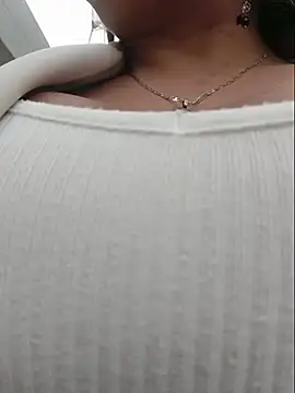 Chat XXX en directo de cataleyamyst