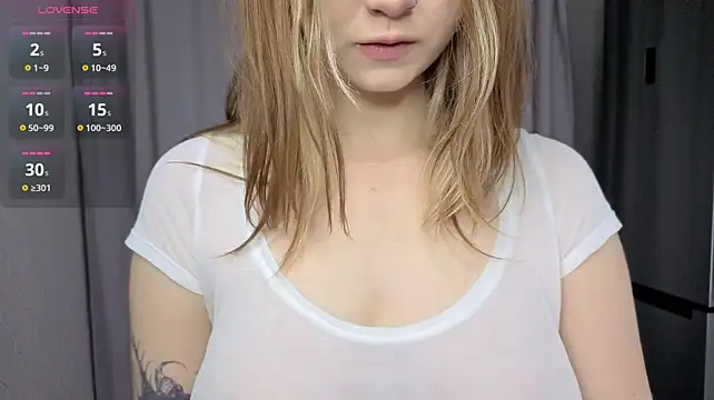 EvaaAnderson's Live XXX Chat