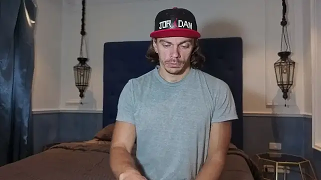 Marrymeplz Chat XXX live