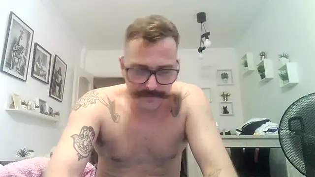 yanick931 – Live XXX-chat