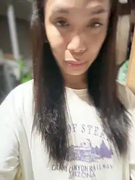 hipakera's Live XXX Chat