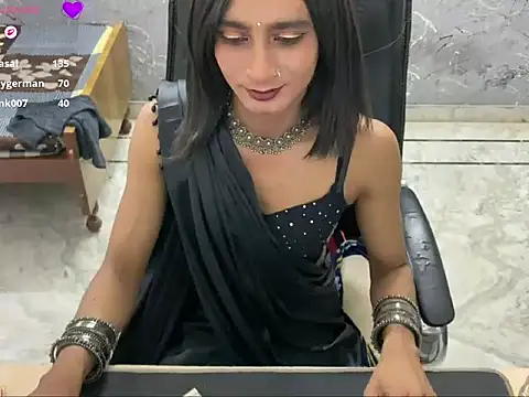 LuvLayla Chat XXX live