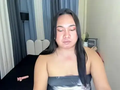 Cassiefoxx 现场XXX聊天