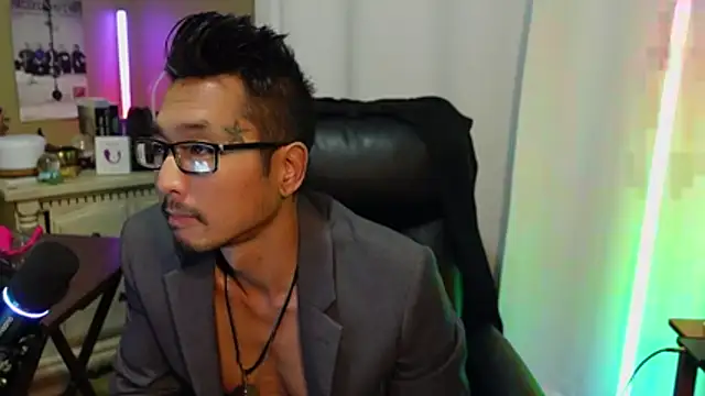 Chat XXX en directo de Ghost11_11