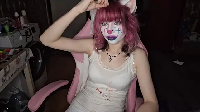 Chat +18 de SheridanKitcher ao vivo