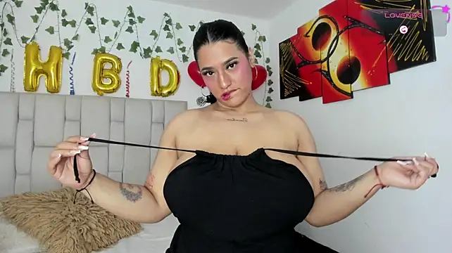 KorinaKovaa Chat XXX in diretta