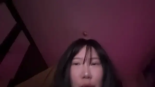 DelorasHemp – Live XXX-chat