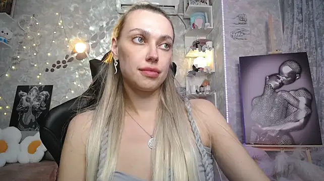 Chat XXX ao vivo de NickyAdamidi