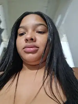 Онлайн чат XXX AnnaMil3J