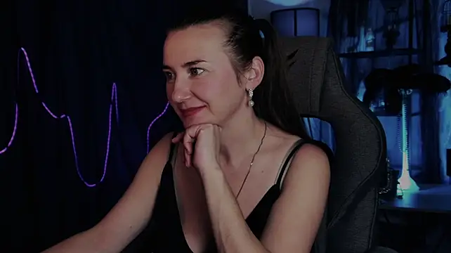 Chat XXX en directo de Golden_Dragon