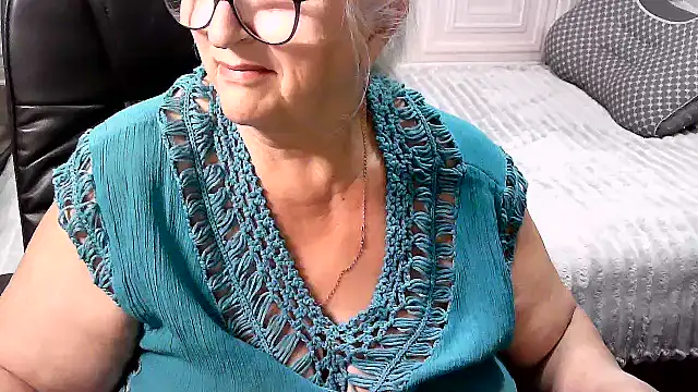 LolkaAlyss' Live XXX Chat