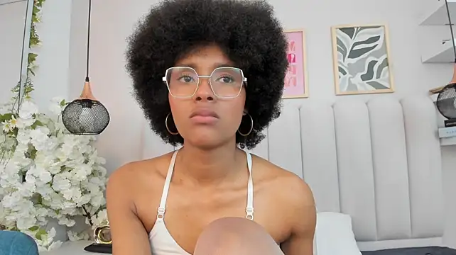 Chat +18 de Megan__Hart_ ao vivo