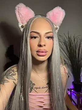 Chat +18 de DollyRuby ao vivo