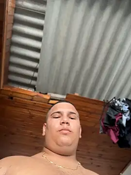 XXX chat uživo modela Patricio_02