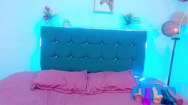 candy_lux_ Adlı Modelin Canlı XXX Sohbeti