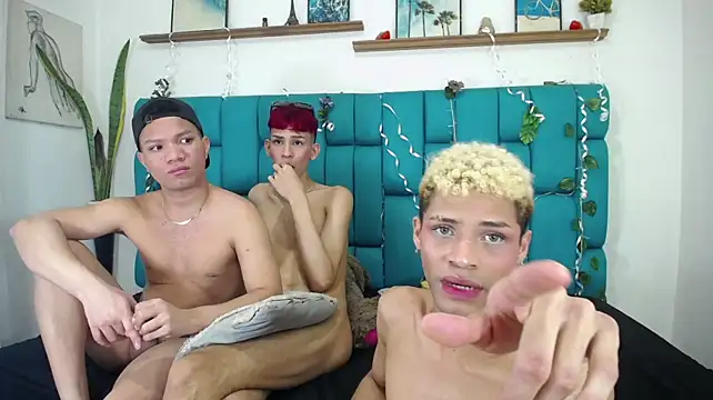 Dirty3someGuys 라이브 XXX 채팅