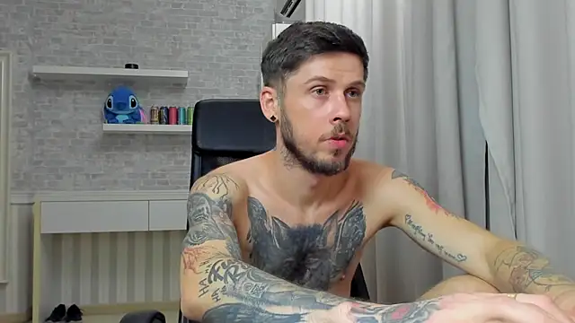JonahShaw Live XXX-Chat