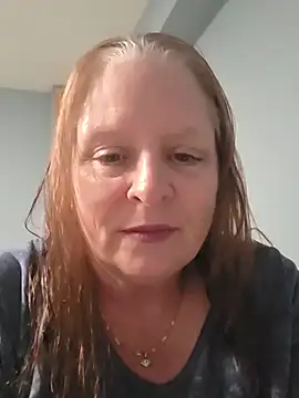 CanadianQueen1973's Live XXX Chat
