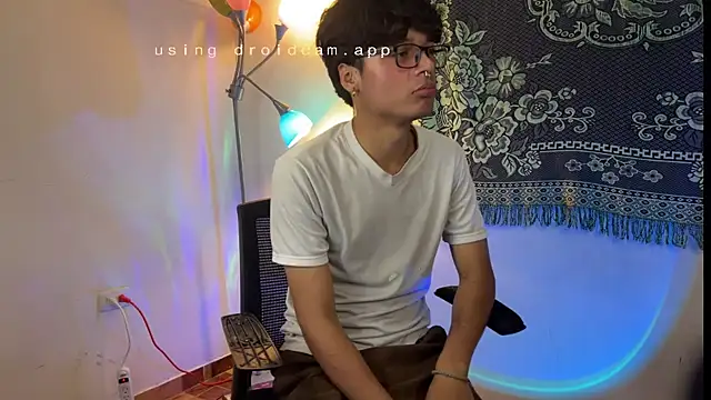แชท XXX สดของ maximo_2019
