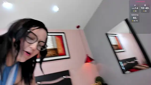 XXX chat uživo modela _EmilyJireh_