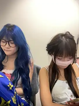 Chat XXX en directo de Rocket-Girl