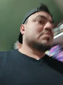 MrcockB Live XXX-chat
