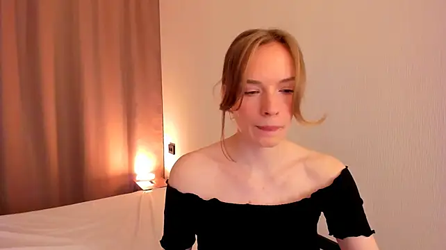 candy_wayne_ Adlı Modelin Canlı XXX Sohbeti