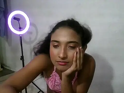 Sasha_sainn Chat XXX live