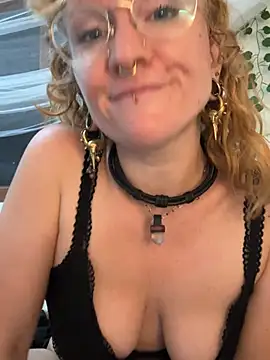 Synnix's Live XXX Chat
