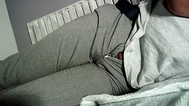 CplusUneRumeurAceStadeMDR Pertunjukan Webcam